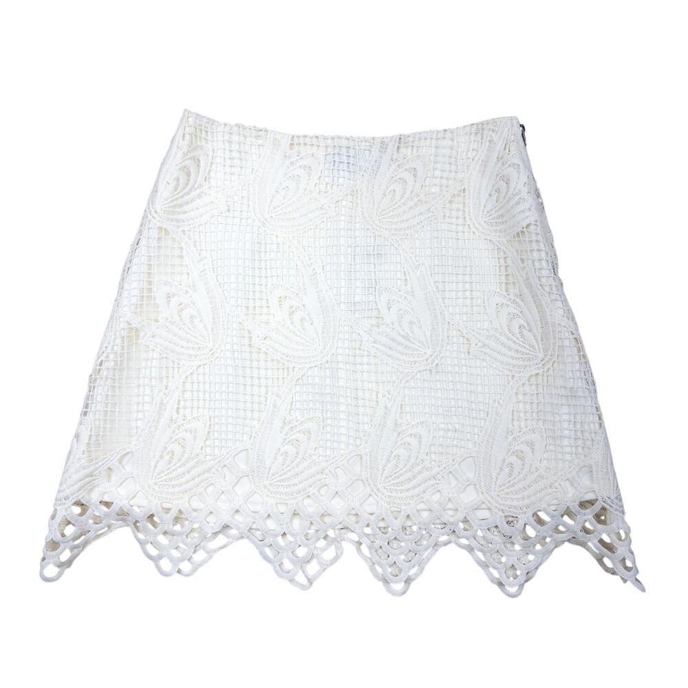 ASTR Lace Mini Skirt Cream Scalloped Hem Fully Lined Sz XS NWT Coquette Romantic
